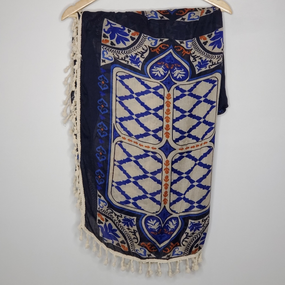 NWOT Blue scarf